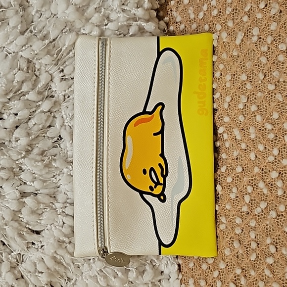 Sanrio Gudetama Pouch Bag - Picture 12 of 13